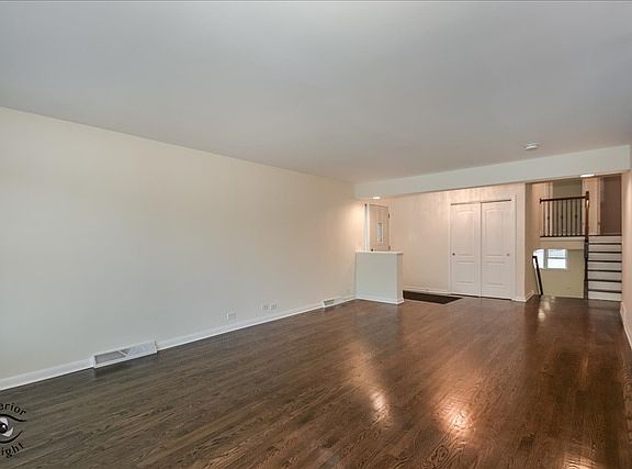 5th image of 9016 Knox Ave