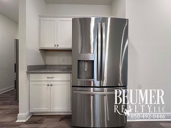 5th image of 7640 Piper Cir
