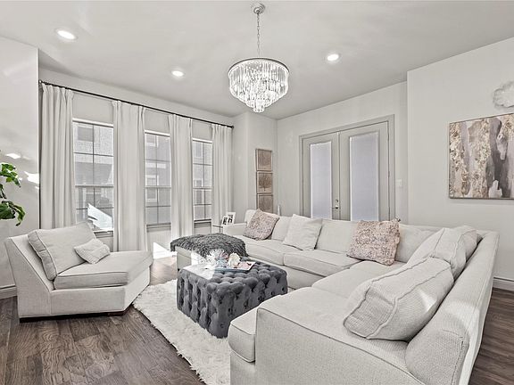 5th image of 10909 Upland Retreat Drive