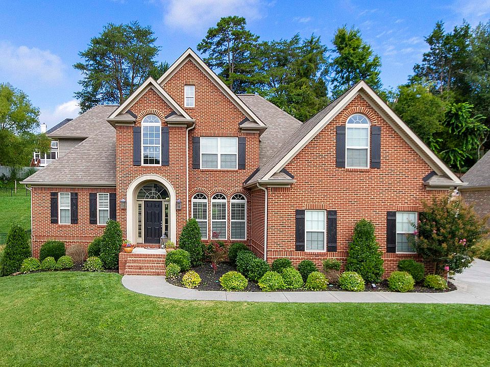 1st image of 1811 Botsford Dr