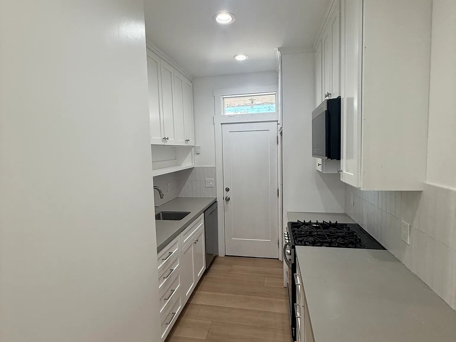 1 bed, 500 sqft, $2,095 — Photo 1