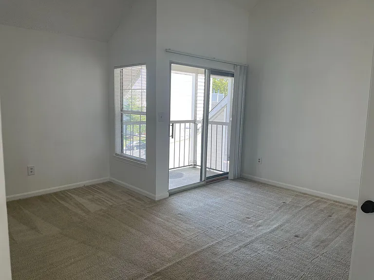 14226 Bowsprit Ln #608 — Photo 9