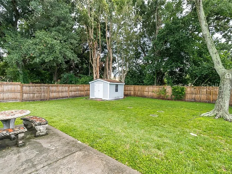 4314 W Carmen St — Photo 10