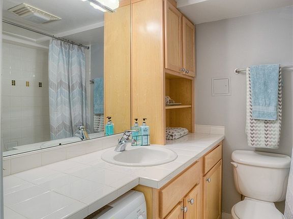 5th image of 1525 Taylor Ave N APT 504