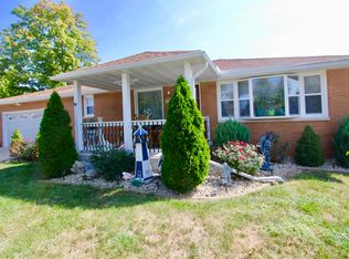 712 Highview Rd, East Peoria, IL 61611