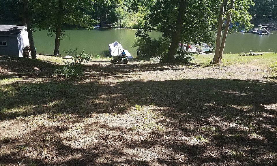 2nd image of 11898 Bradley Dr