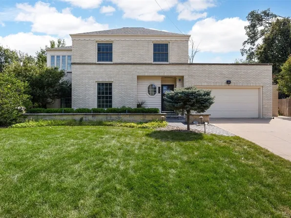 2241 Linden Dr SE, Cedar Rapids, IA 52403