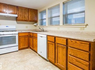 2837 N Southport Ave #G, Chicago, IL 60657