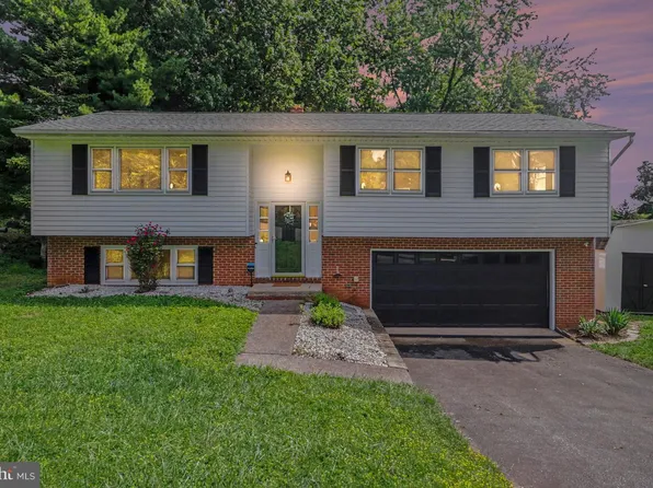 1706 Patricia Ct, Mechanicsburg, PA 17055