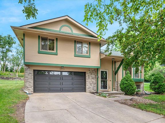 2nd image of 12630 Park Lane Cir