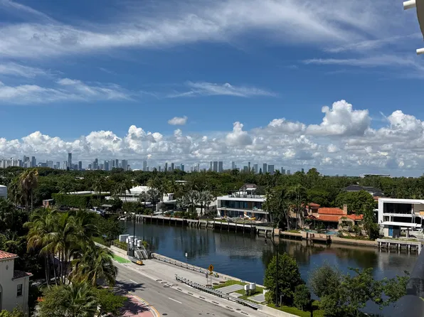 3200 Collins Ave, Miami Beach, FL