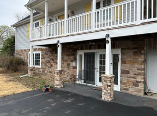 99 Woodside South Ln, Berkeley Springs, WV 25411