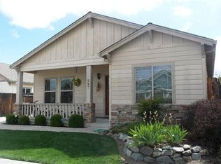 857 Ivern Dr, Central Pt, OR 97502