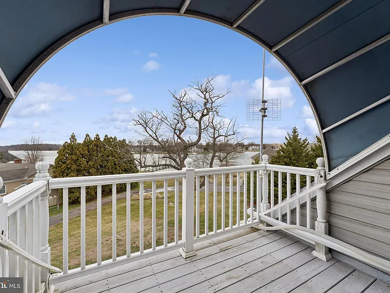 402 Linden Ave — Photo 27