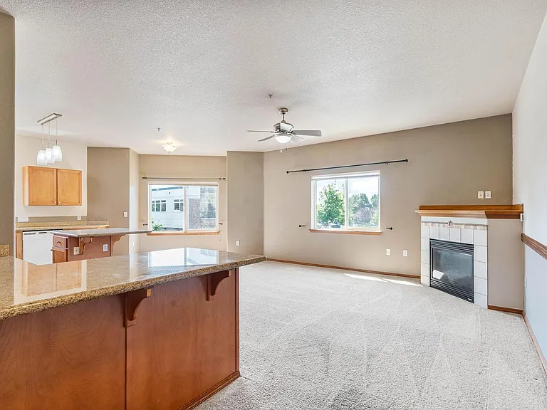 15325 NW Central Dr #211 — Photo 9