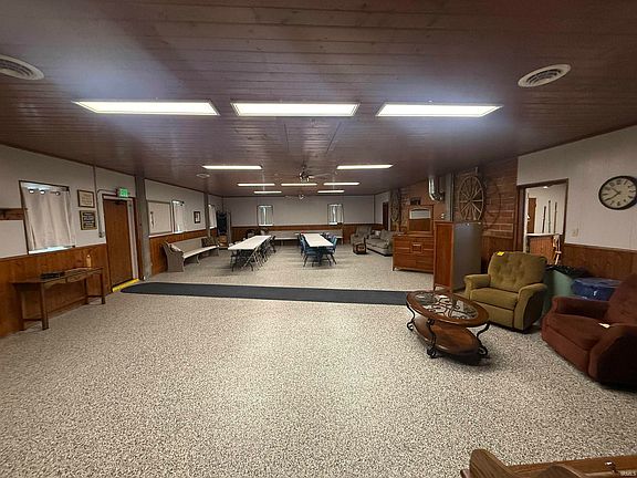 5th image of 3997 S Warren Rd