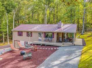 111 Sunny Cove Dr, Moneta, VA 24121
