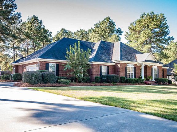 5th image of 5305 Forest Glen Cir
