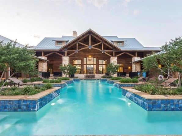 9439 Towne Lake Pkwy