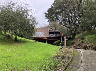 65 Mira Loma Rd, Orinda, CA 94563