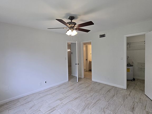 3rd image of 3101 Oakland Shores Dr APT H203
