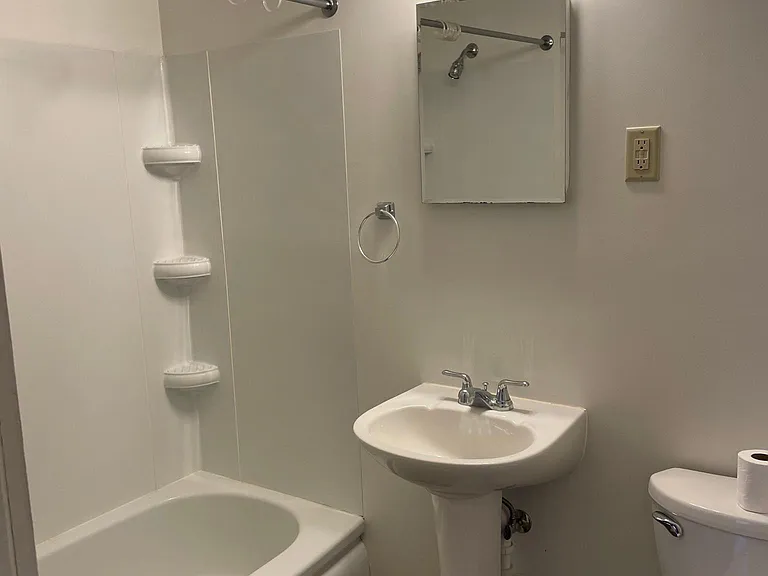 457 School St #2 — Photo 1