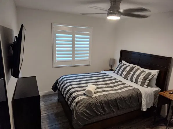 728 E Sandra Ter #4, Phoenix, AZ 85022