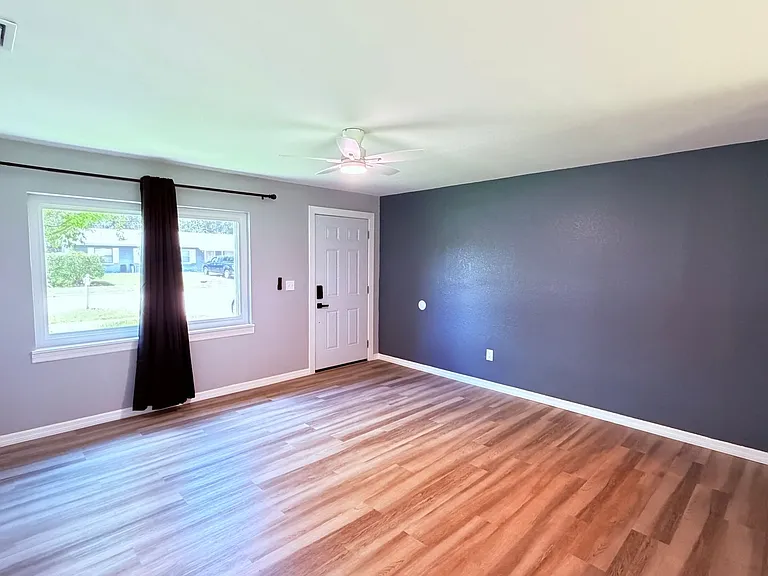 5130 Lescot Ln — Photo 13