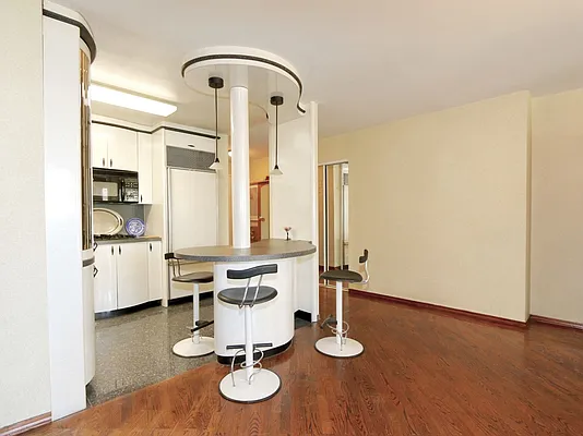 Rented by Keller Williams NYC | media 4