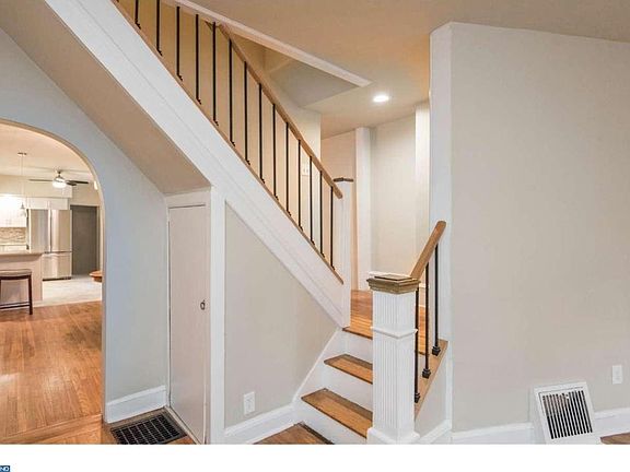 5th image of 4770 Silverwood St