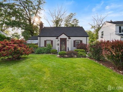 7 Woods End Rd, West Orange, NJ, 07052