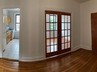 4555 40th St APT 2R, Sunnyside, NY 11104