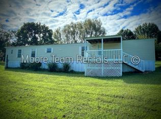 1260 Oleta Rd, Hendersonville, NC 28792