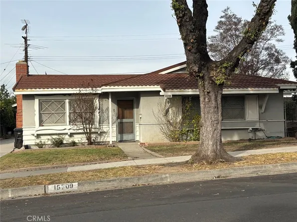15709 Lemon Dr, Whittier, CA 90604