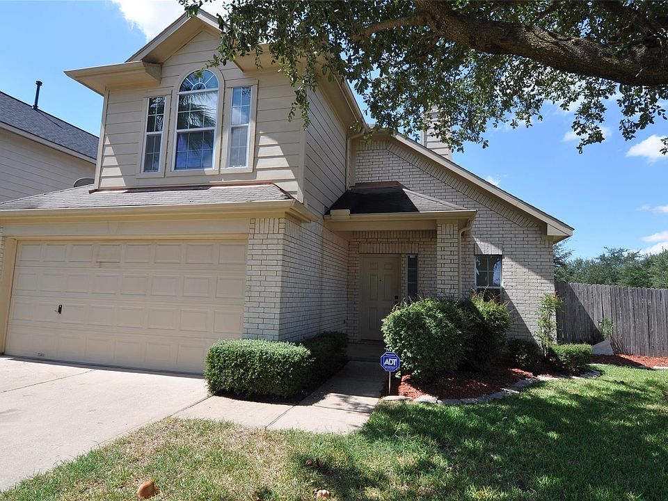 1st image of 5823 Ridgebluff Ln