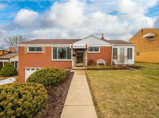 457 Elaine Dr, Pittsburgh, PA 15236