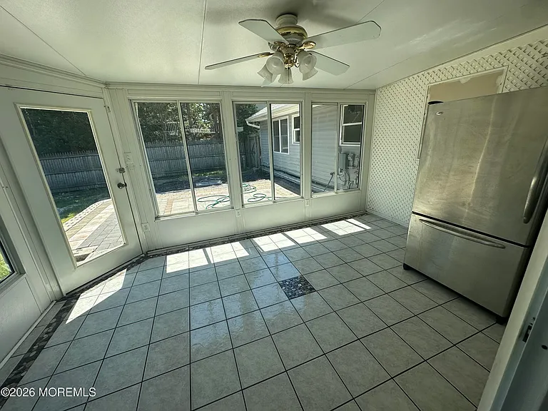 10 James Hollow Dr — Photo 11