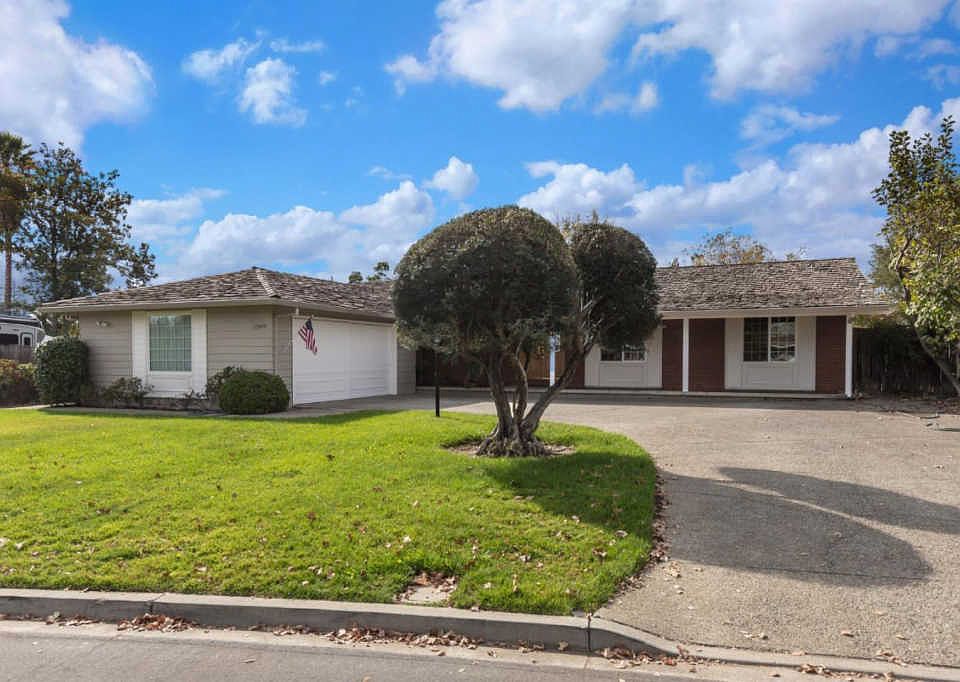 1st image of 12499 Scully Ave