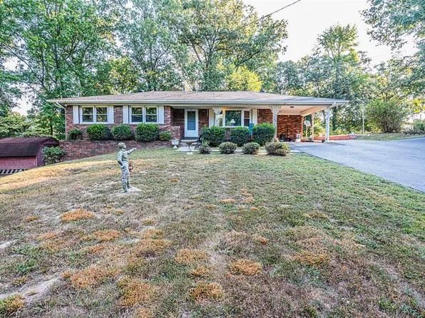 204 Poplar St, Central City, KY 42330