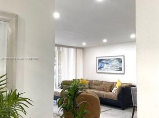 1408 Brickell Bay Dr APT 106, Miami, FL 33131