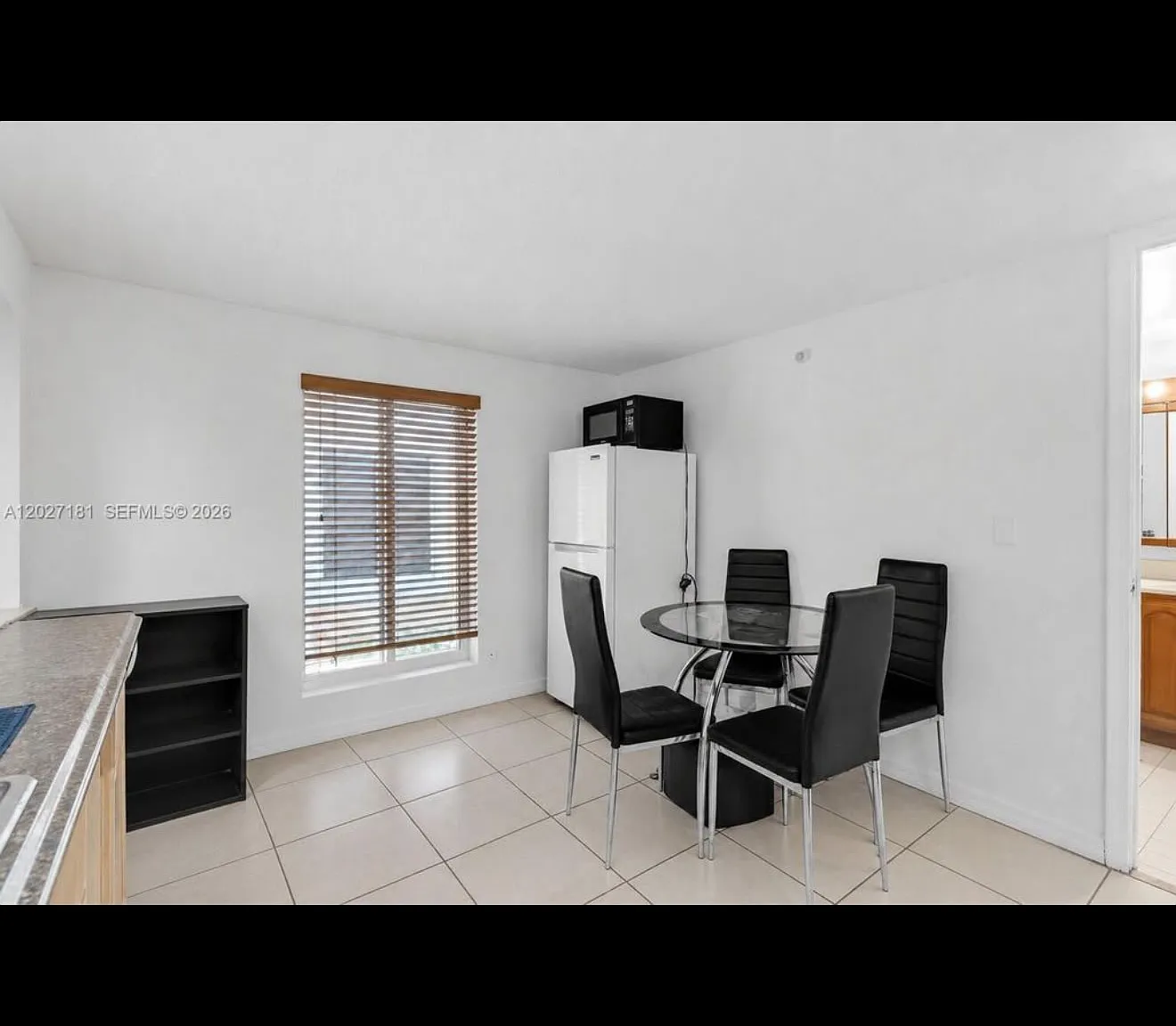 1 bed, 2522 sqft, $1,500 — Photo 2