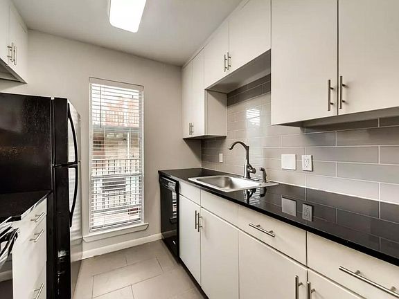 2nd image of 4330 Bowser Ave #104