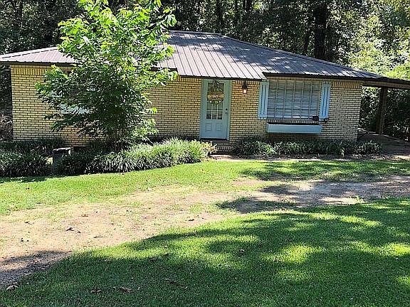 2nd image of 83 County Road 208