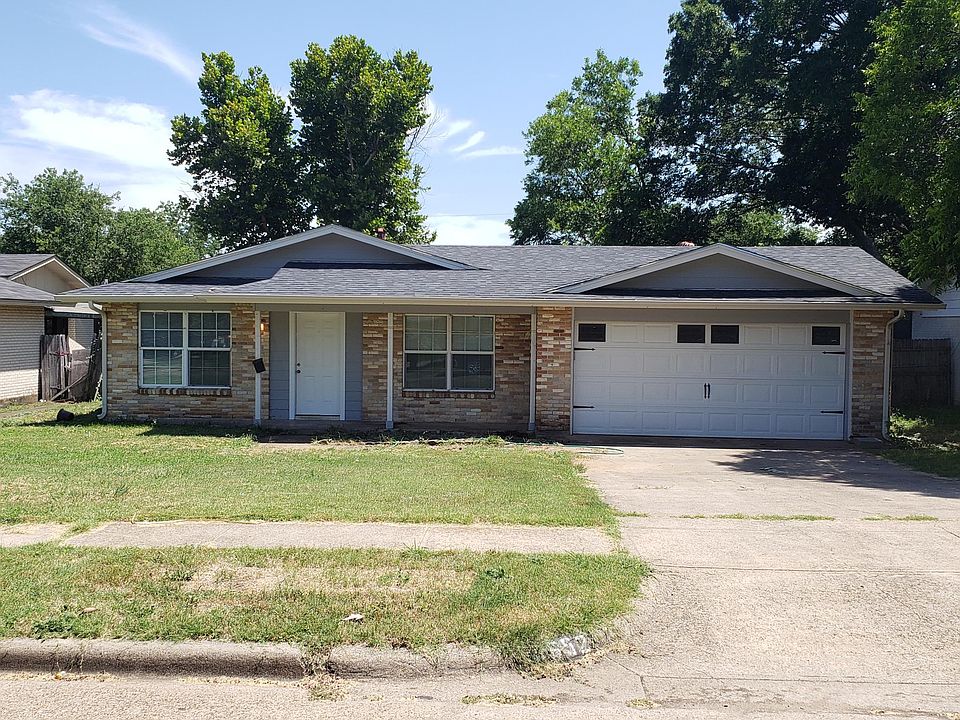1st image of 4652 Silver Springs Dr