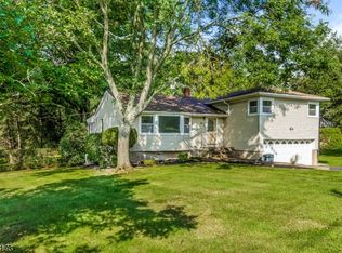 47 Claire Dr, Bridgewater, NJ 08807