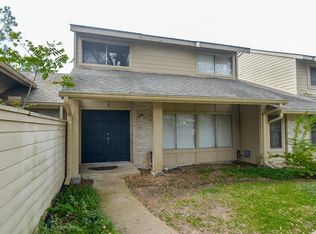 10343 Huntington Place Dr #343, Houston, TX 77099