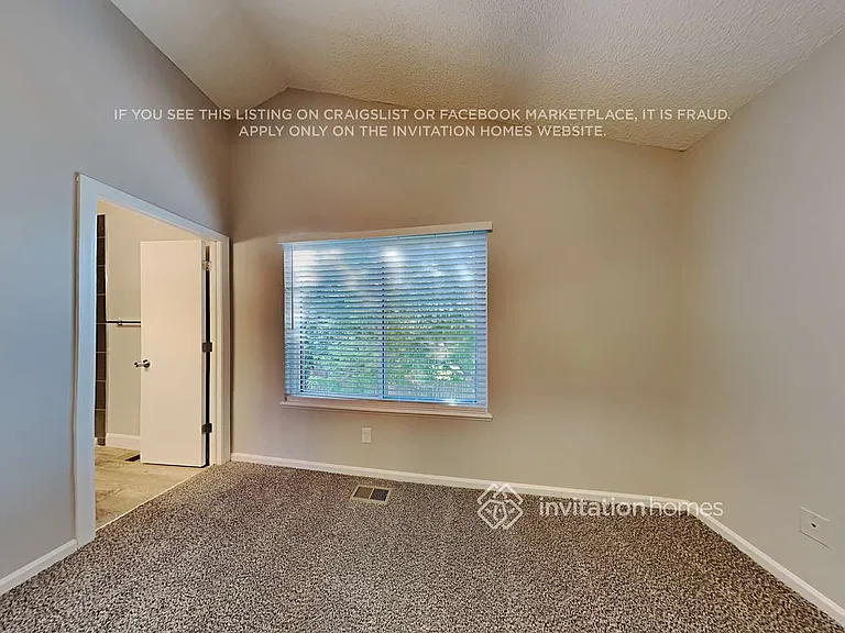 8575 Pepperridge Dr — Photo 10