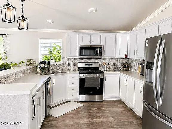 4th image of 3300 E BROADWAY Road #143