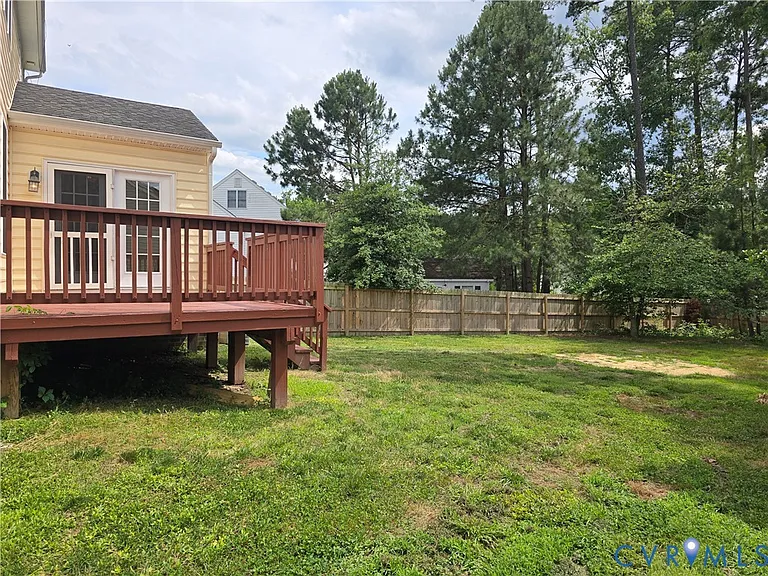9521 Pine Trails Ct — Photo 25