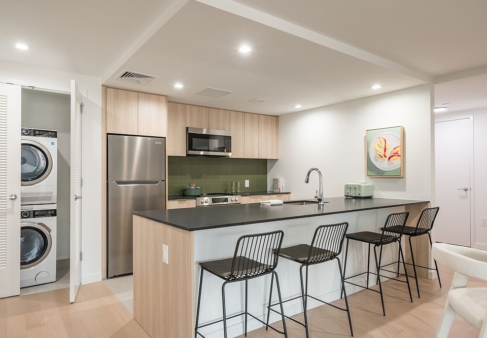 1st image of 975 Nostrand Ave #913